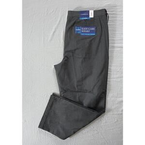 Croft & Barrow Pleated Easy Care Classic Fit Khaki Pants. Gray, Men's 38X30. NWT